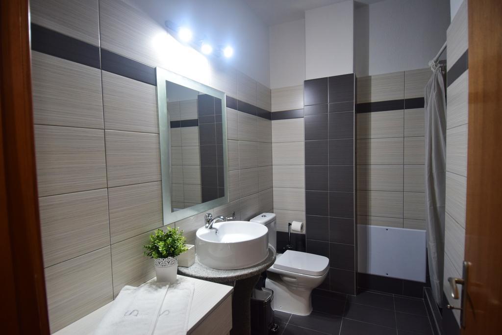 Bourlis Apartments Asproválta Ngoại thất bức ảnh
