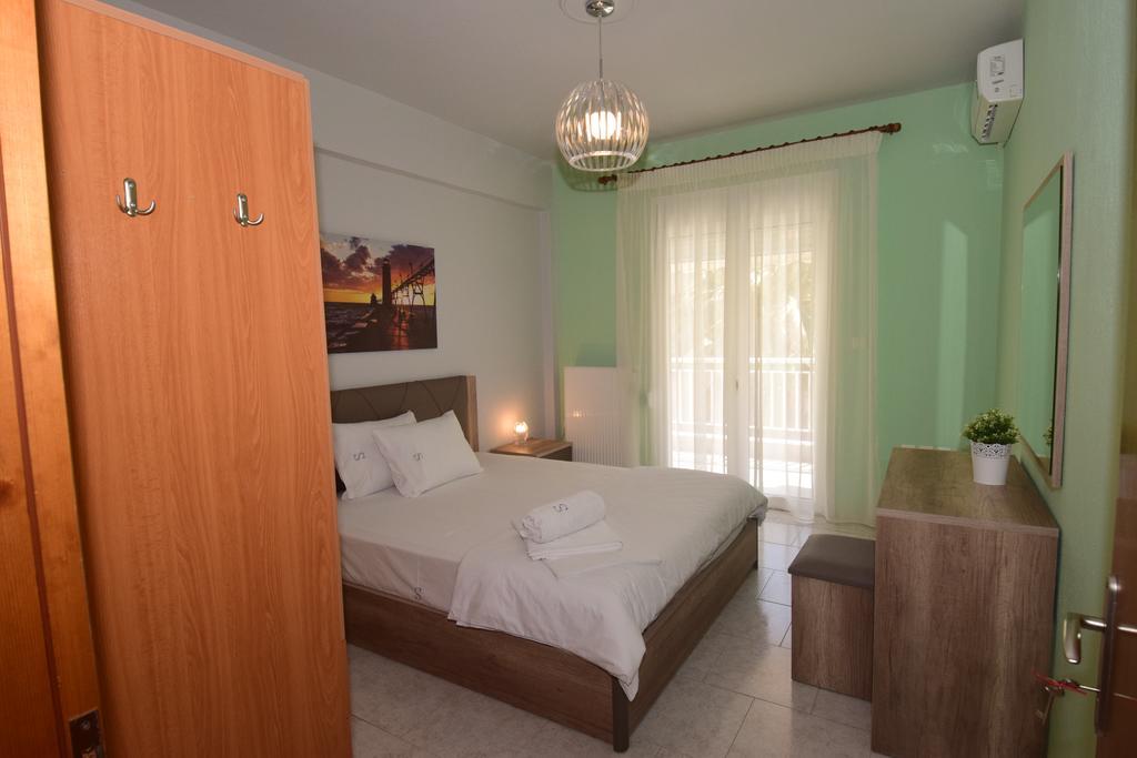Bourlis Apartments Asproválta Ngoại thất bức ảnh