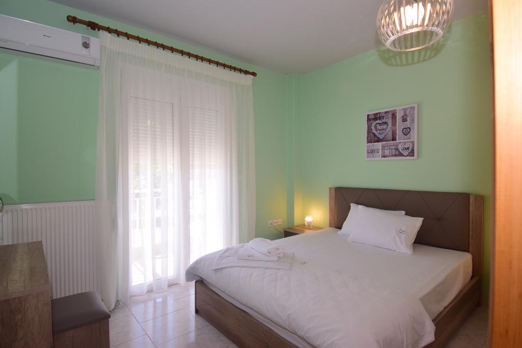 Bourlis Apartments Asproválta Ngoại thất bức ảnh