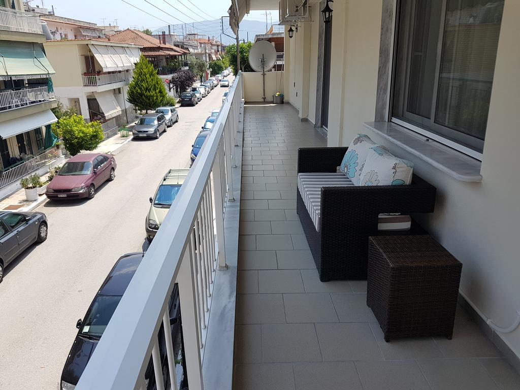 Bourlis Apartments Asproválta Ngoại thất bức ảnh