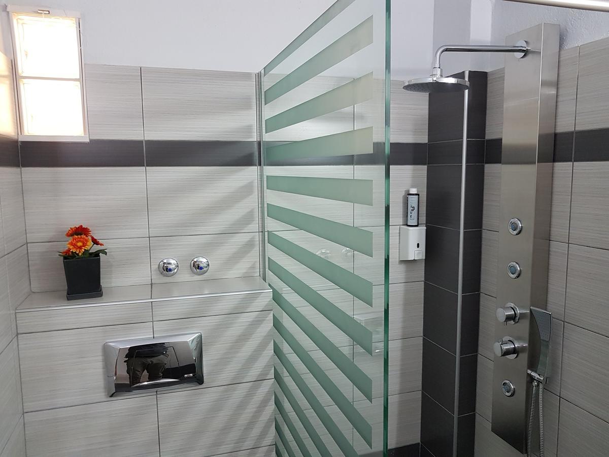 Bourlis Apartments Asproválta Ngoại thất bức ảnh