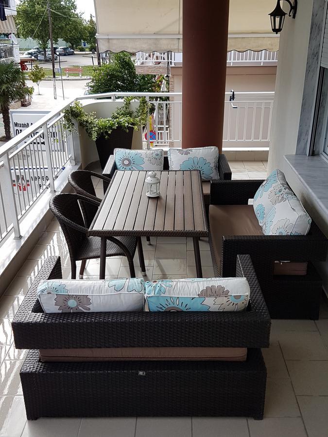 Bourlis Apartments Asproválta Ngoại thất bức ảnh